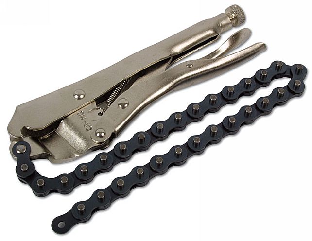 Locking chain clamp