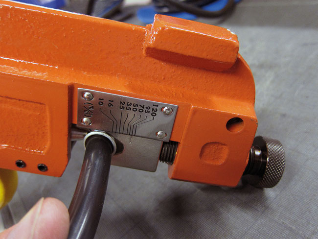Laser Tools 6615 Battery Terminal Crimping Tool