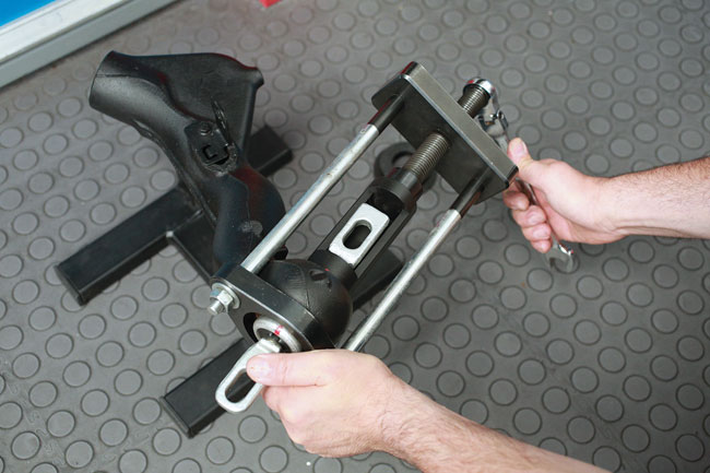 Laser Tools 7829 Rear Suspension Trailing Arm Bush Kit - for Vauxhall/Opel