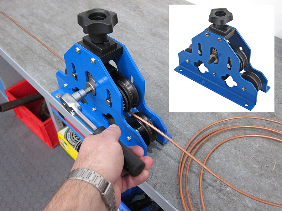 Straighten coils of brake pipe quickly and easily 