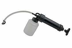 Automotive suction syringe for oil and water