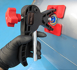 Versatile new glue-puller dent kit with 24 assorted pads