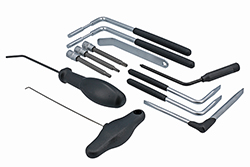 Remove airbags efficiently and safely with this dedicated tool kit