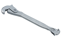 One wrench, two heads — fast, tough gripping for workshop, plumbing and DIY jobs