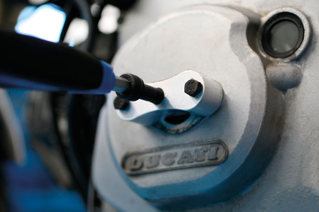 Laser Tools 5334 Alternator Cover Puller - for Ducati