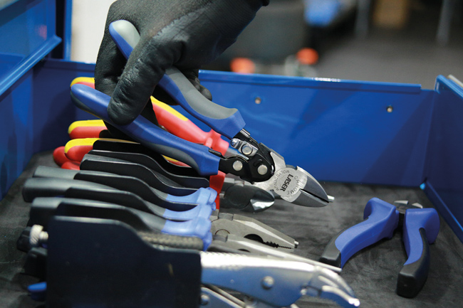 Laser Tools 7245 Pliers Storage Rack 300mm