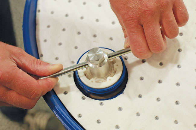 Laser Tools 7719 Drain Bung Tool for AdBlue® Tank HGV 26mm