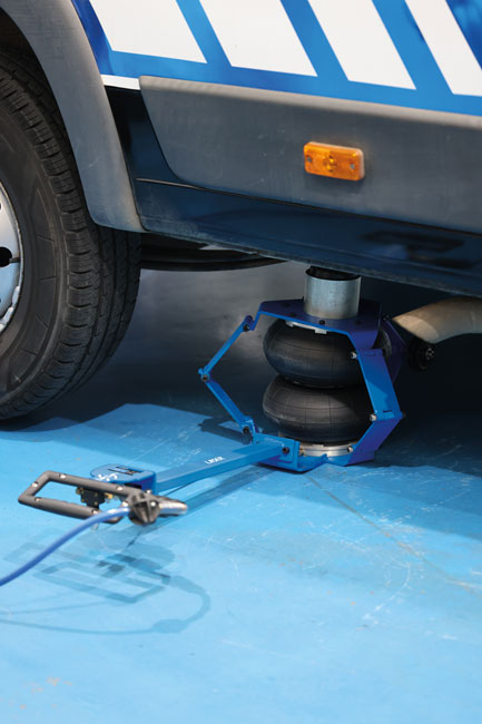 Laser Tools 9338 Air Jack - 3 Tonne