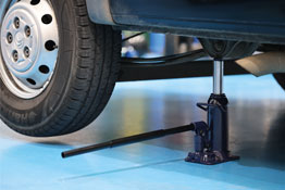 Laser Tools 9331 Hydraulic Bottle Jack - 8 Tonne Vertical & Horizontal