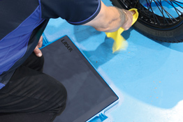 Laser Tools 9373 Oil Resistant Kneeler Board