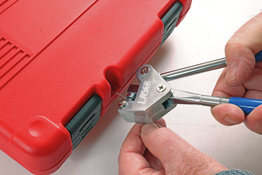 Laser Tools 9383 Wire-Lock Seal Pliers inc 100pc Lead/Wire Seals